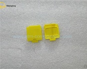 Colore giallo delle parti di BANCOMAT dell'ncr dello sportello della cassetta per piccola dimensione destra/di sinistra