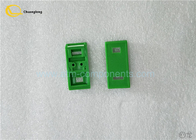 La cassetta di plastica dell'ncr di verde parte il fermo 4450582360 P/N della cassetta di valuta