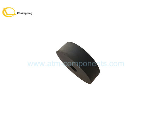 Prezzo buono 4450738297 445-0738297 Parti di macchine bancomat NCR Dispenser di cassa Pick Modulo Nero Rollo di gomma di plastica Pinch Roll in linea
