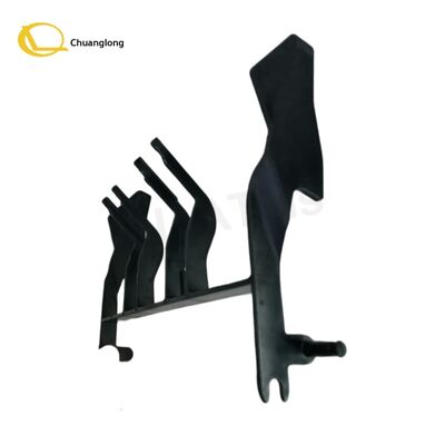 Prezzo buono 4450677617 ATM Machine Spare Parts NCR S2 SNT 6622 Stacker Fork Guide 4450677617 445-0677617 per NCR ATM Originale in linea