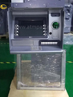 Attraverso - - il Bancomat esterno dell'ncr SelfServ 6625 di originale del cash machine di BANCOMAT della parete nuovi