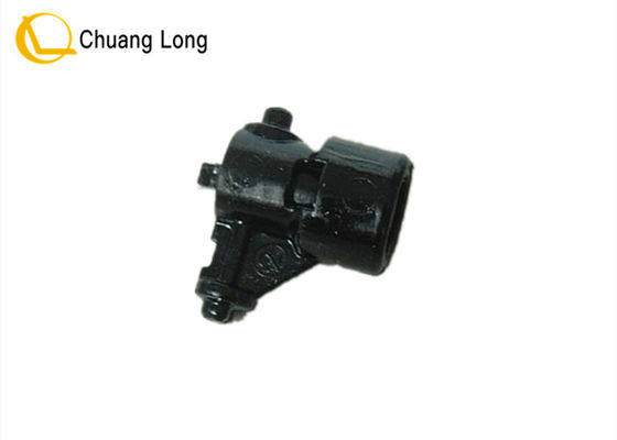 Prezzo buono Macchine bancomat Parti Diebold Opteva Pivot Block Assy Stripper 49204054000B 49-204054-000B in linea