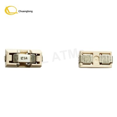 Prezzo buono 19040586000A ATM Parts Wincor Nixdorf 5A Fuse Holder Assembly With LF 5A Cartridge Fuse 19040586000A per la protezione del circuito ATM in linea